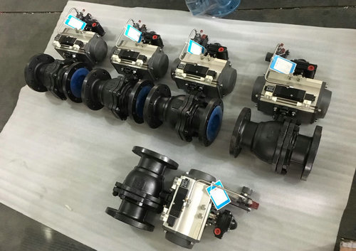 化工部標(biāo)準氣動法蘭球閥Q641F-16C圖片